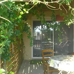 Le Luberon Lou Mas Li Pitchoun Hébergement de vacances